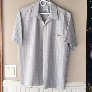 Men’s Dress Shirt Size M